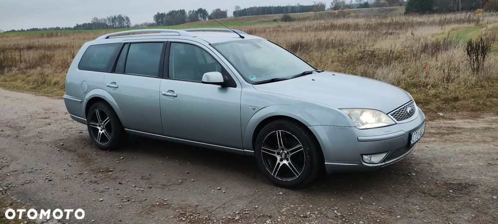 Ford Mondeo 2.0 TDCi Ambiente - 2