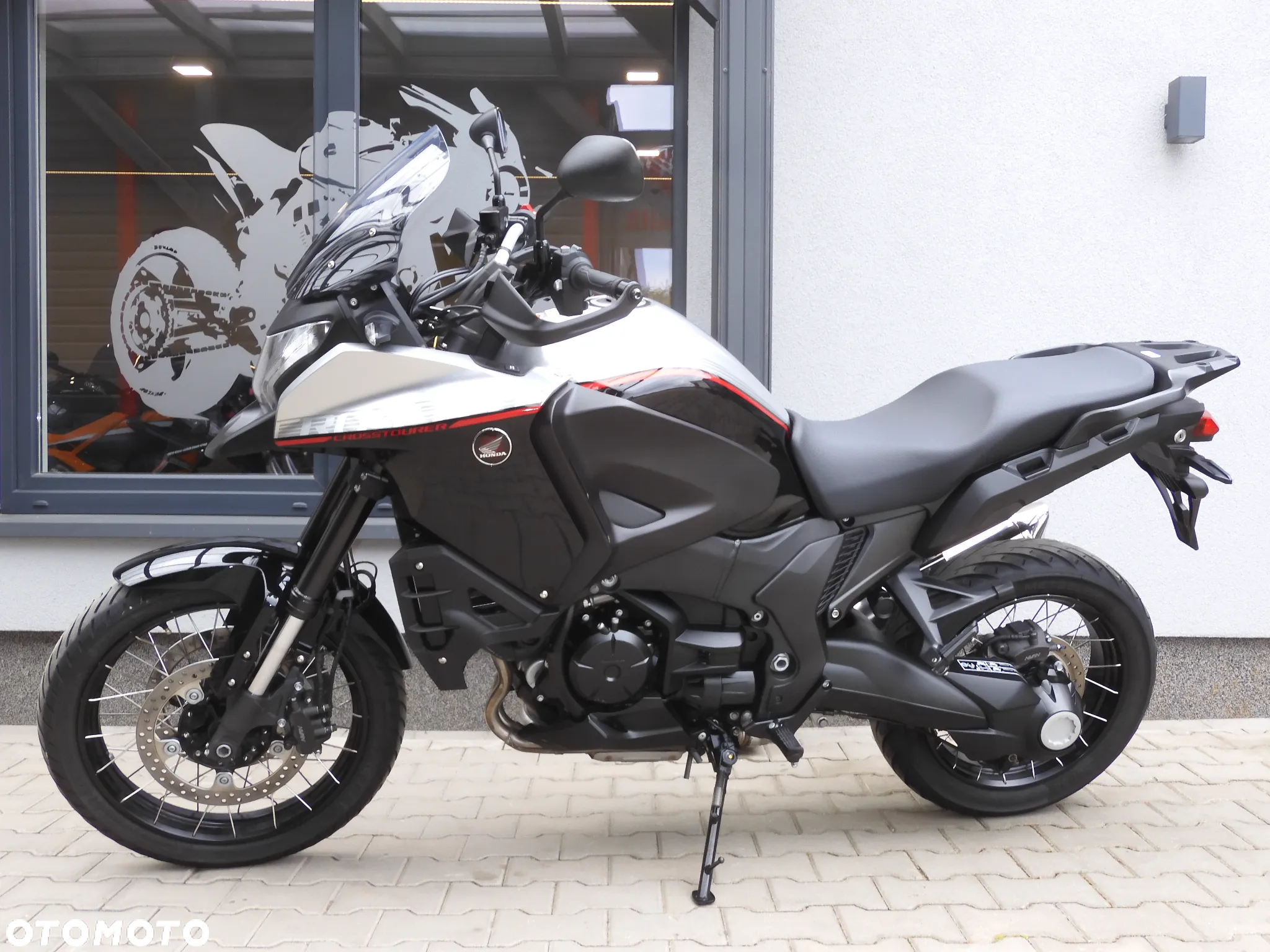 Honda VFR - 32