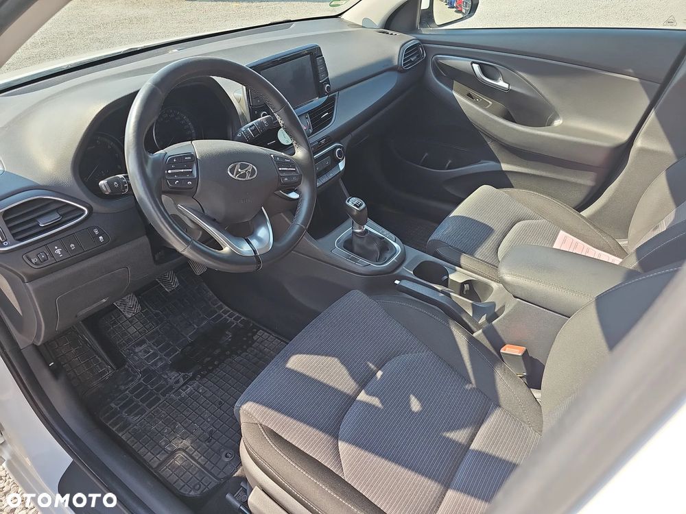 Hyundai i30 1.0 T-GDI Modern - 11