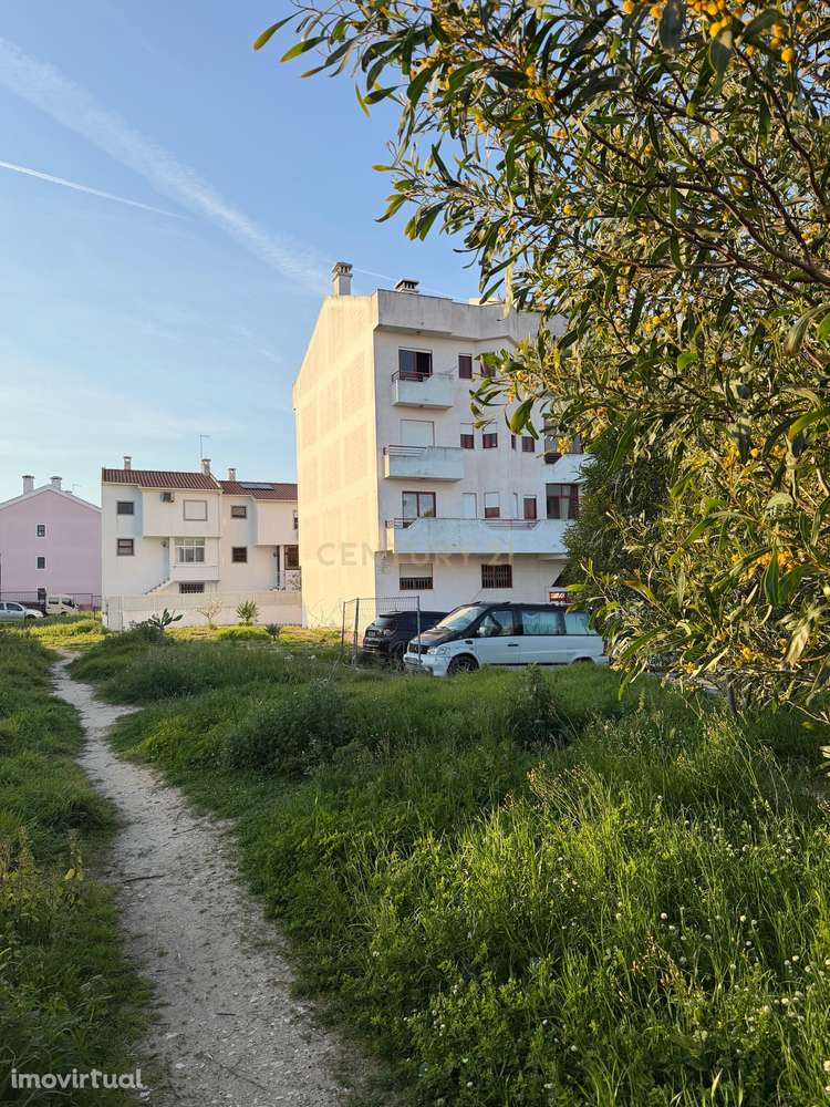Terrenos rústicos 630 m² em Vila Nova de Caparica - Grande imagem: 2/8