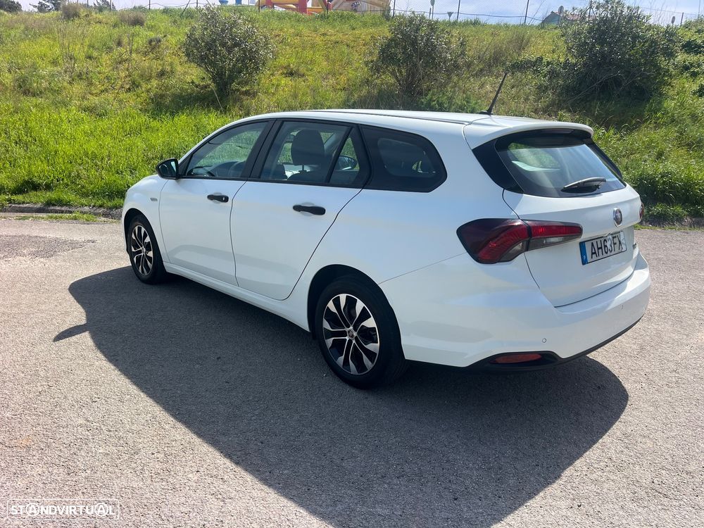 Fiat Tipo Station Wagon 1.0 GSE T3 City Life - 4