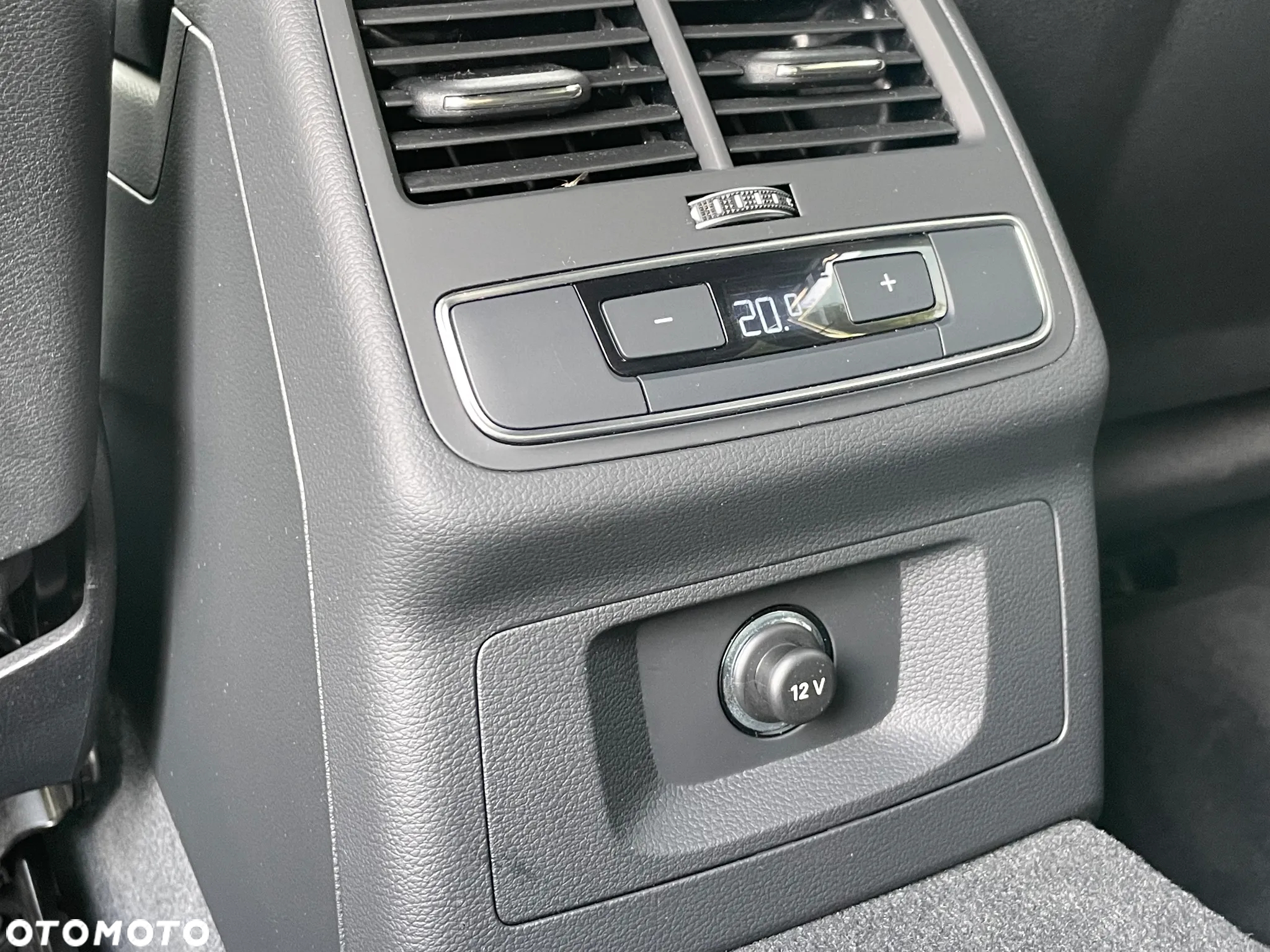 Audi A4 Avant 40 TDI S tronic S line - 24