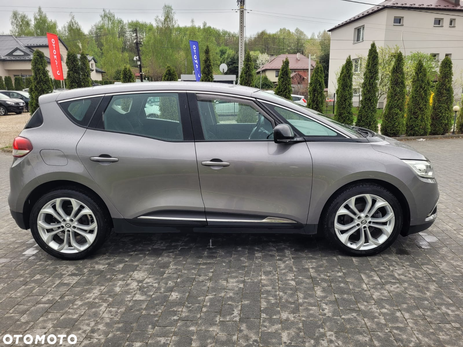Renault Scenic 1.5 dCi Energy Bose EU6 - 4