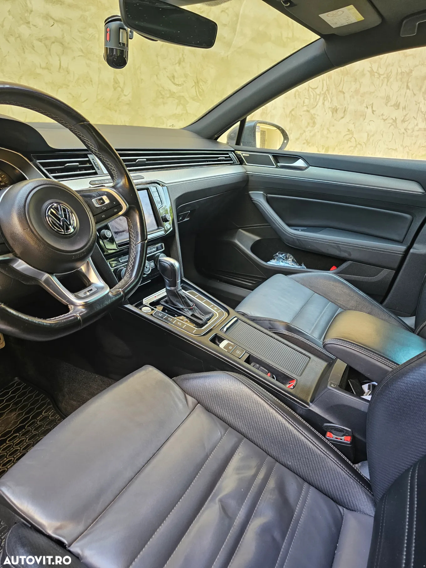 Volkswagen Passat - 9