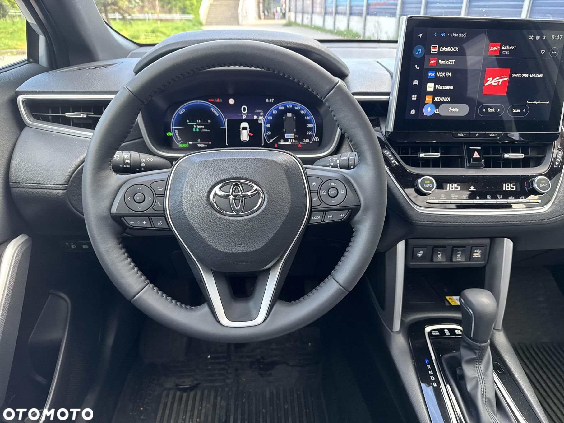 Toyota Corolla Cross - 12
