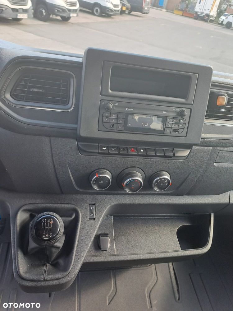 Renault MASTER | Pojazd specjalny - Pomoc drogowa | hak | - 23