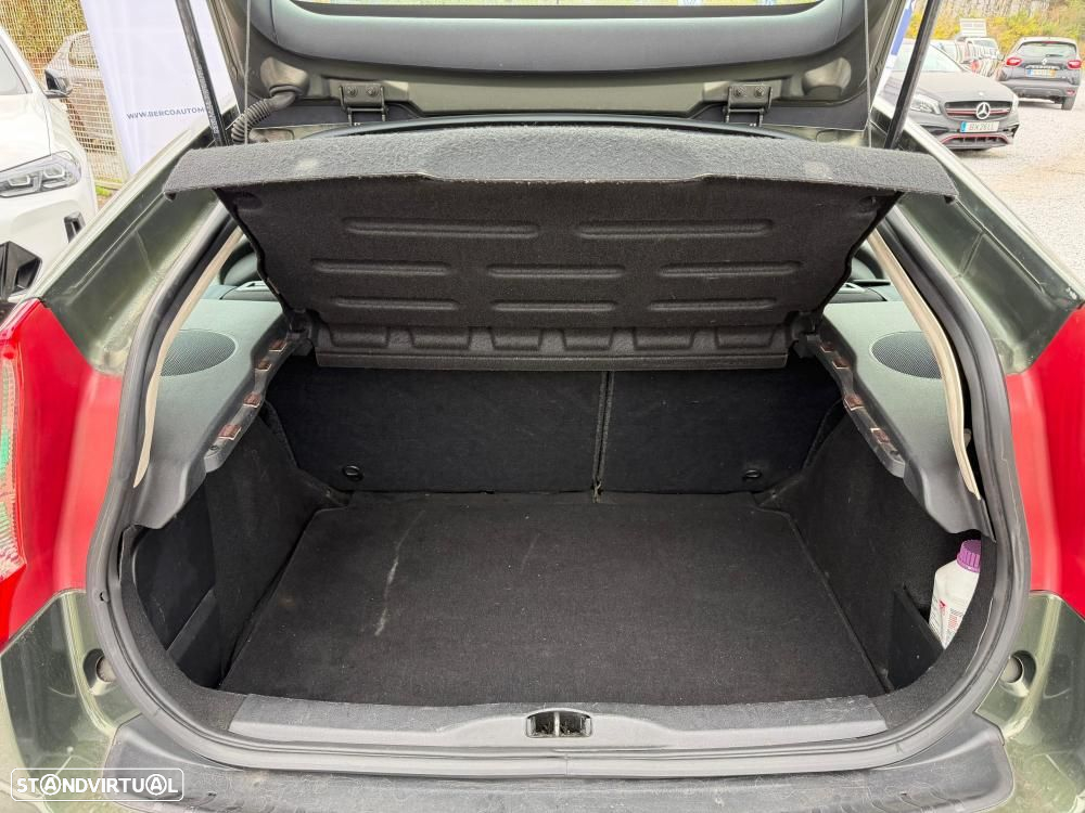 Citroën C4 Coupé 1.6 HDi 110 VTR Pack - 12