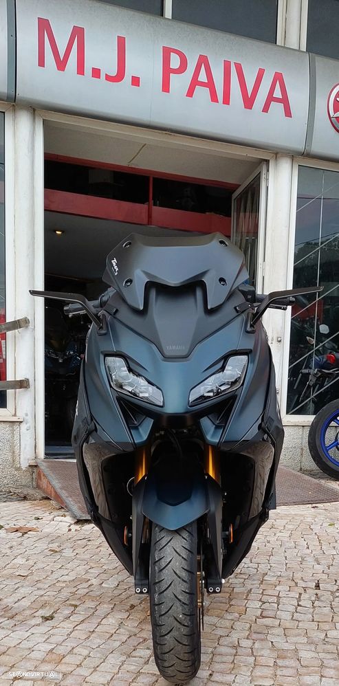Yamaha TMAX Tech Max - 8
