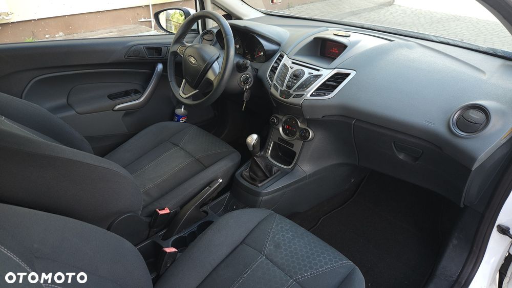 Ford Fiesta - 5