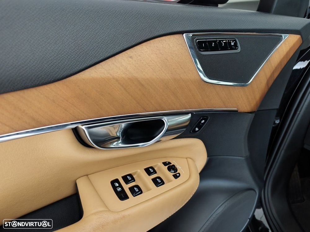 Volvo XC 90 2.0 D4 Inscription - 22