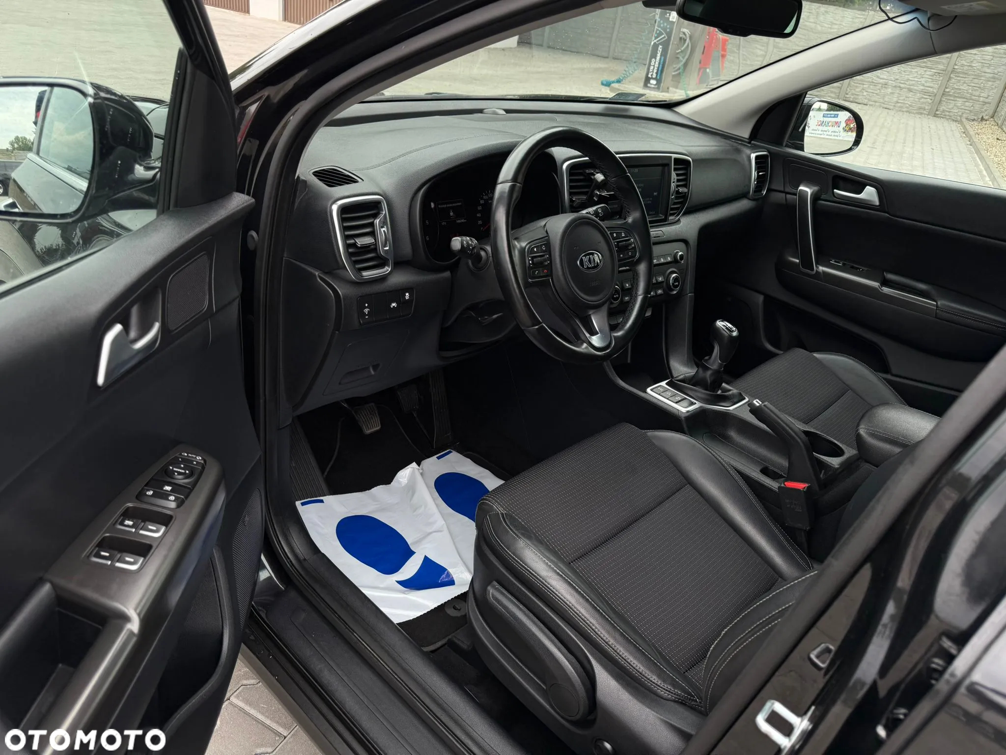 Kia Sportage 2.0 CRDI AWD Spirit - 5