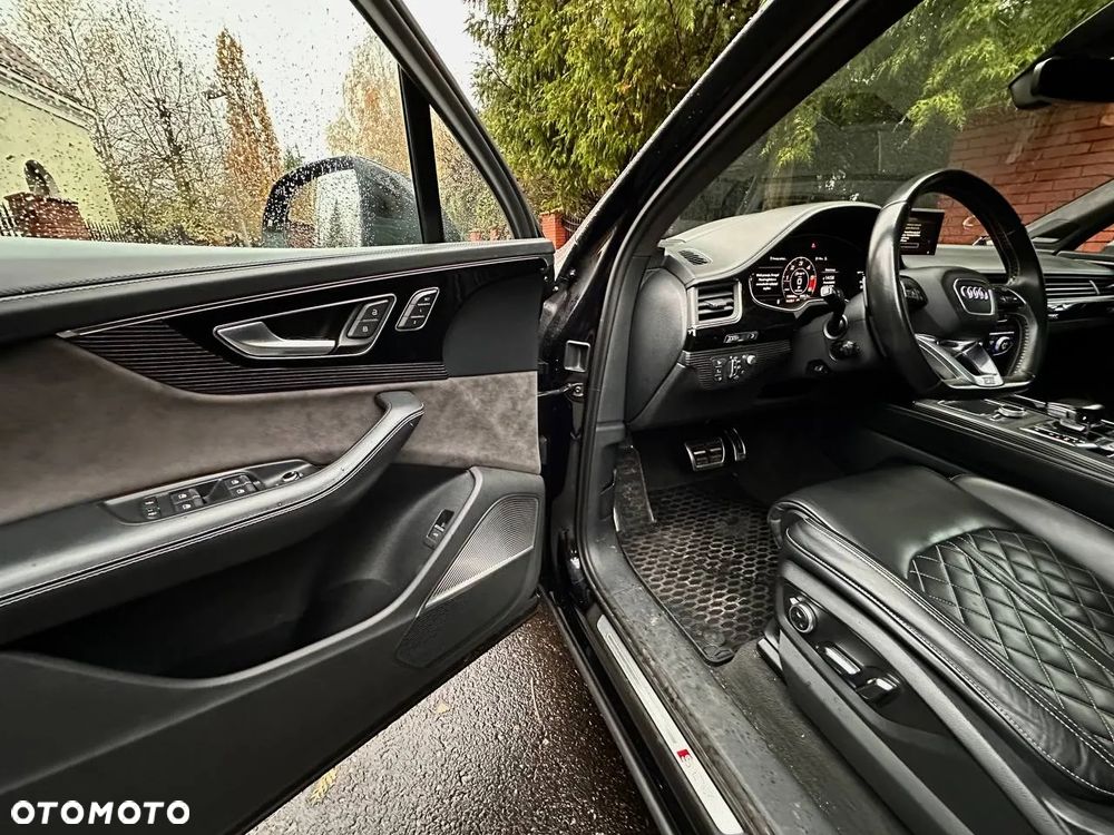 Audi SQ7 - 13