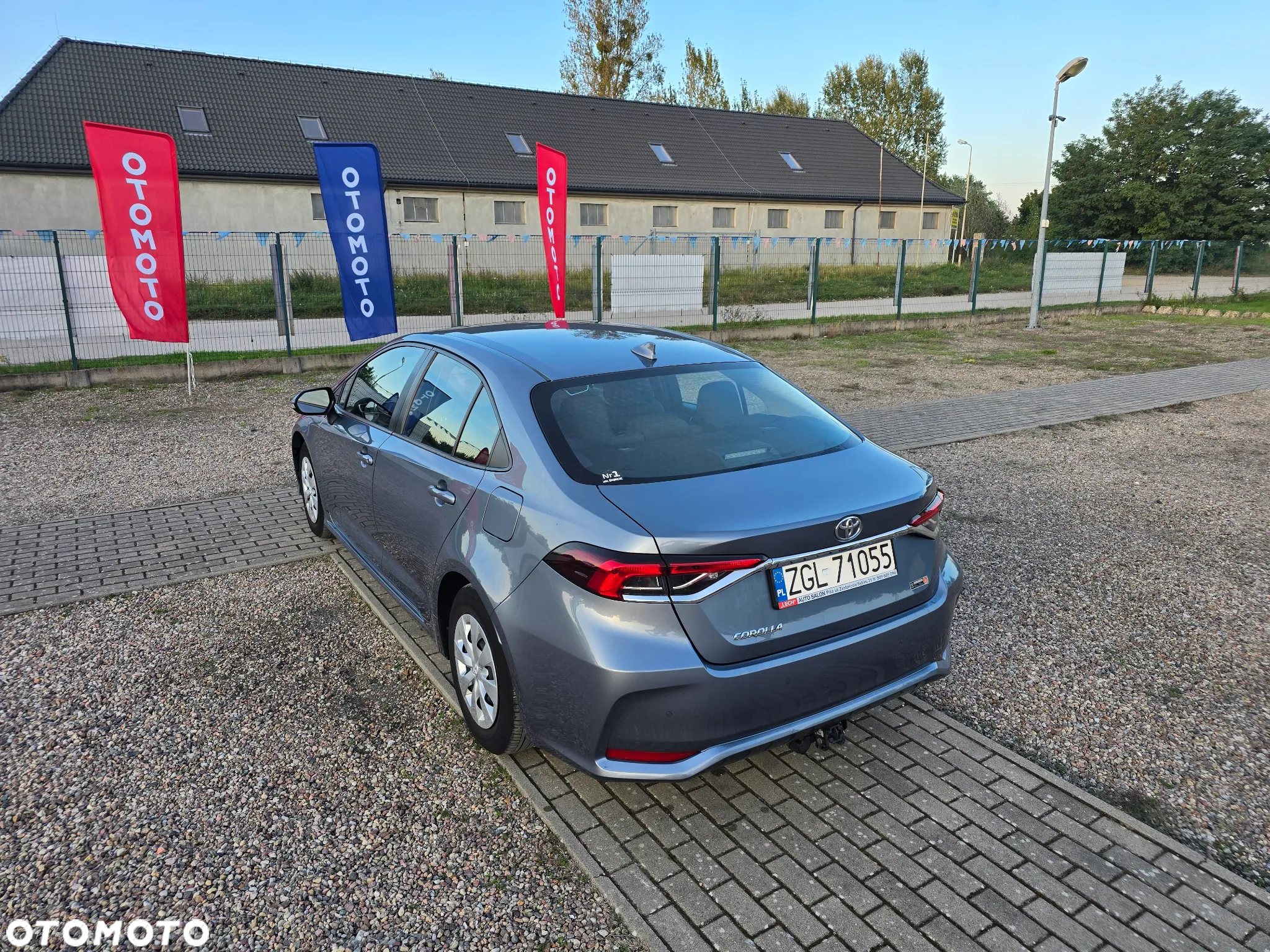 Toyota Corolla 1.6 Active - 9