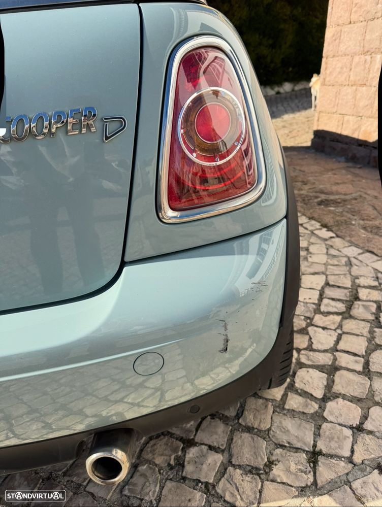 MINI Cabrio Cooper D - 12