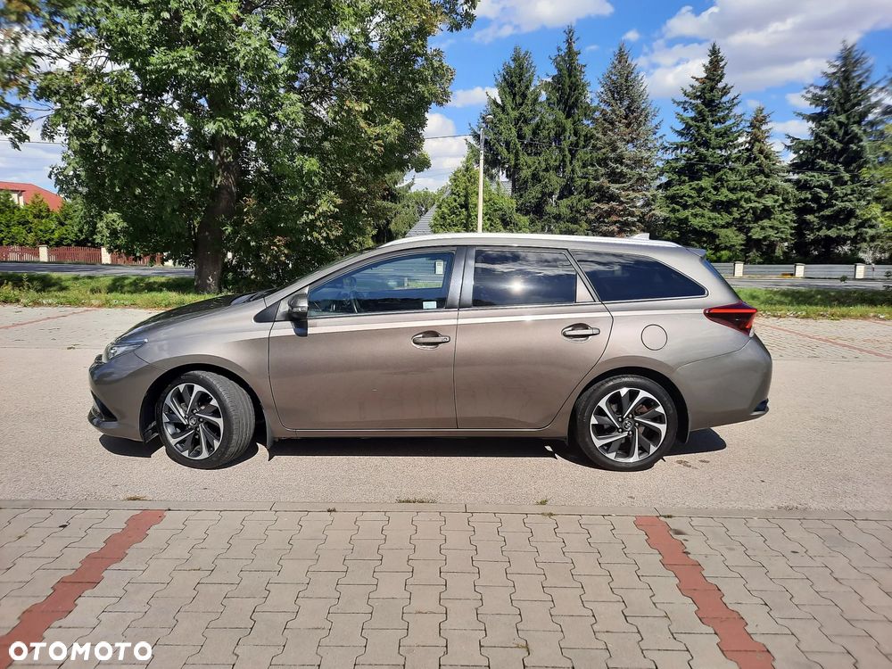 Toyota Auris 1.6 Comfort - 4