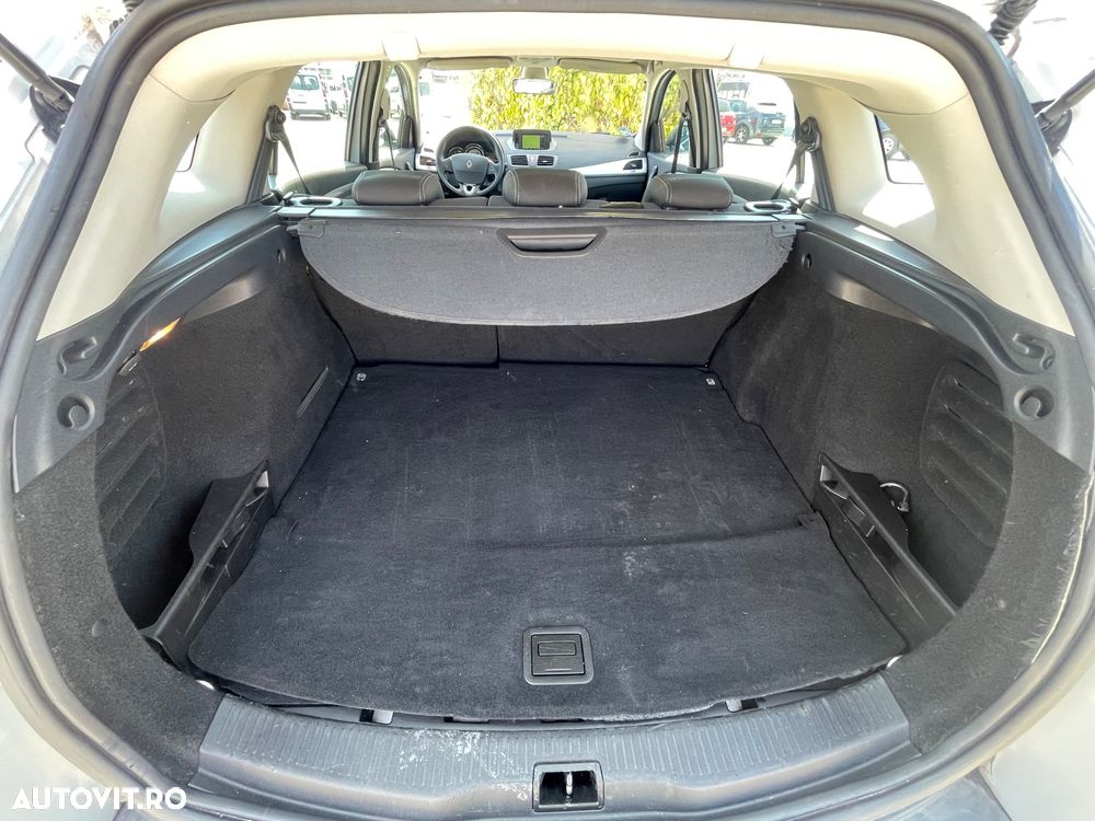 Renault Megane 1.5 dCi Dynamique - 28