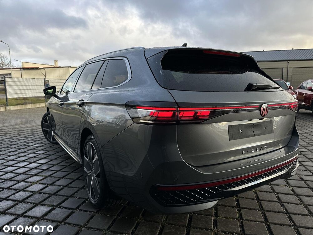 Volkswagen Passat Variant - 23