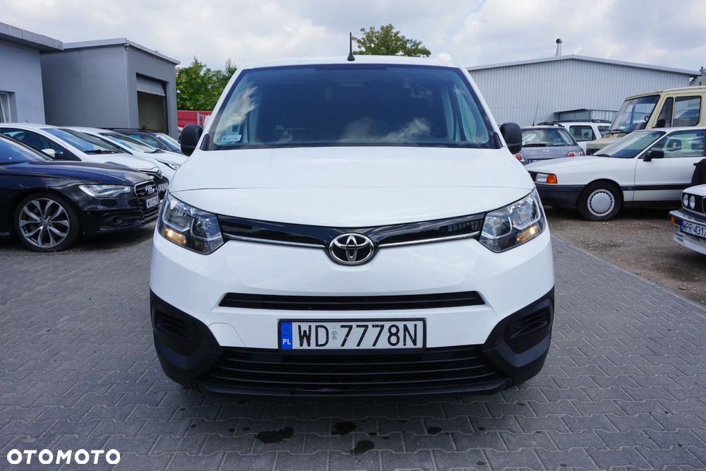 Toyota Proace City - 11