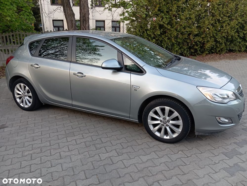Opel Astra 1.4 EcoFLEX 150 Jahre - 1