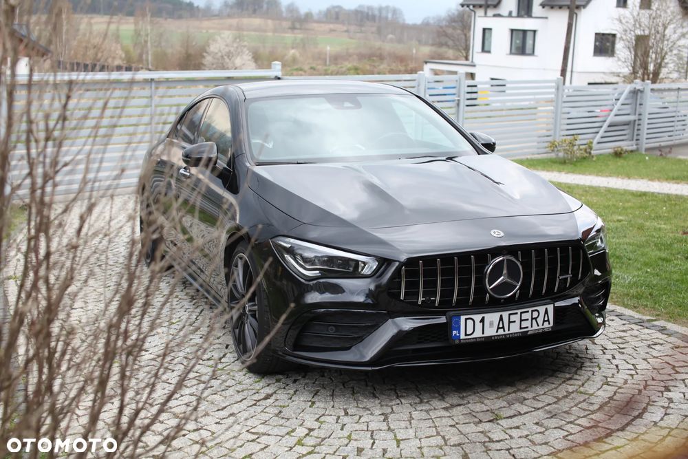 Mercedes-Benz CLA AMG 35 4-Matic 7G-DCT - 2