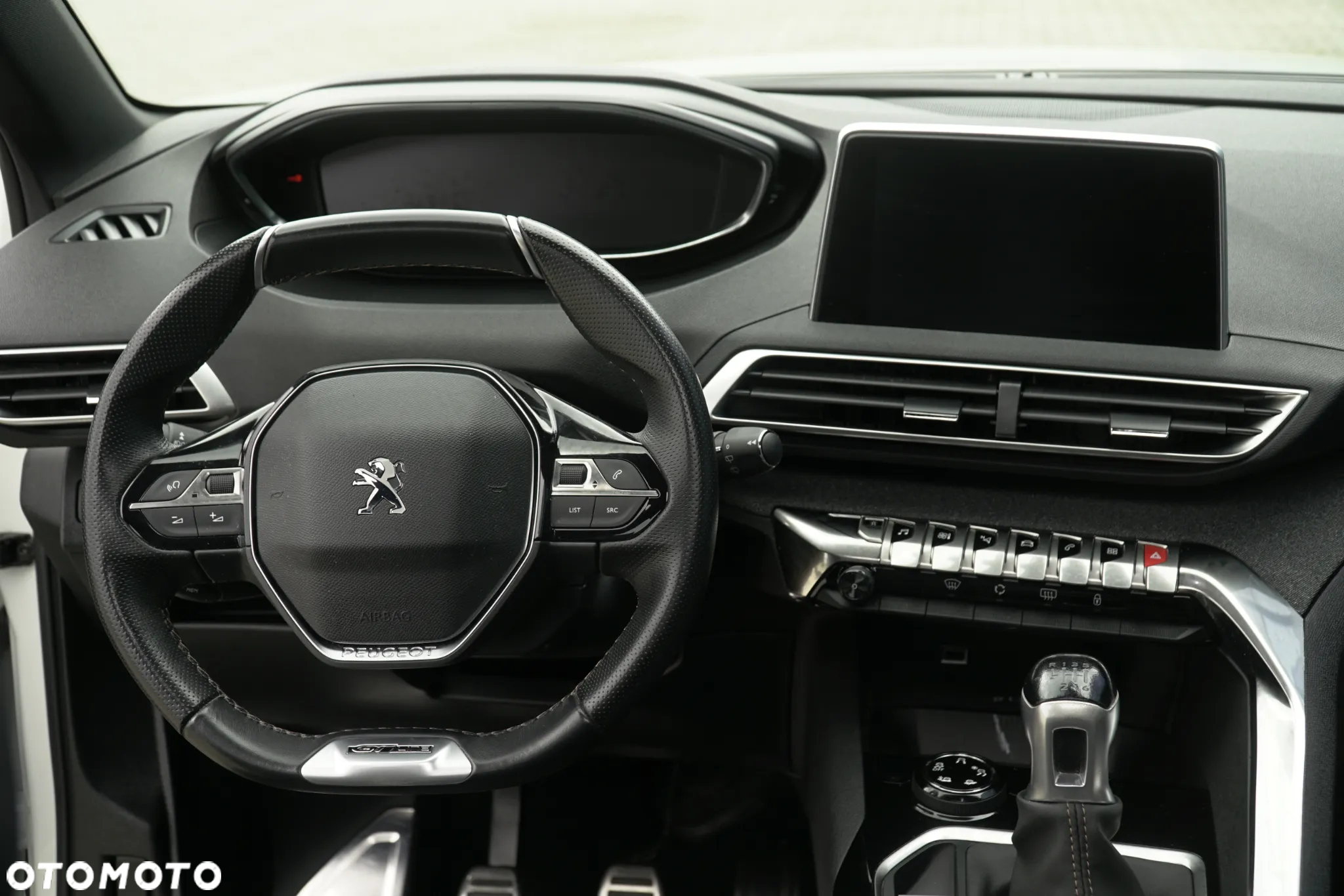 Peugeot 3008 1.5 BlueHDi GT S&S - 29