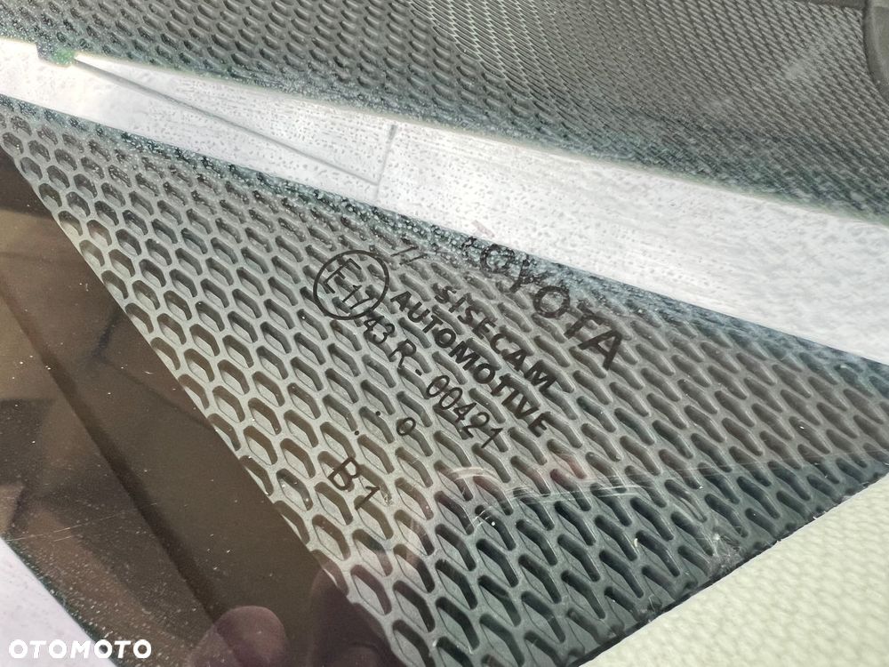 Toyota Corolla 1.6 Comfort MS - 22