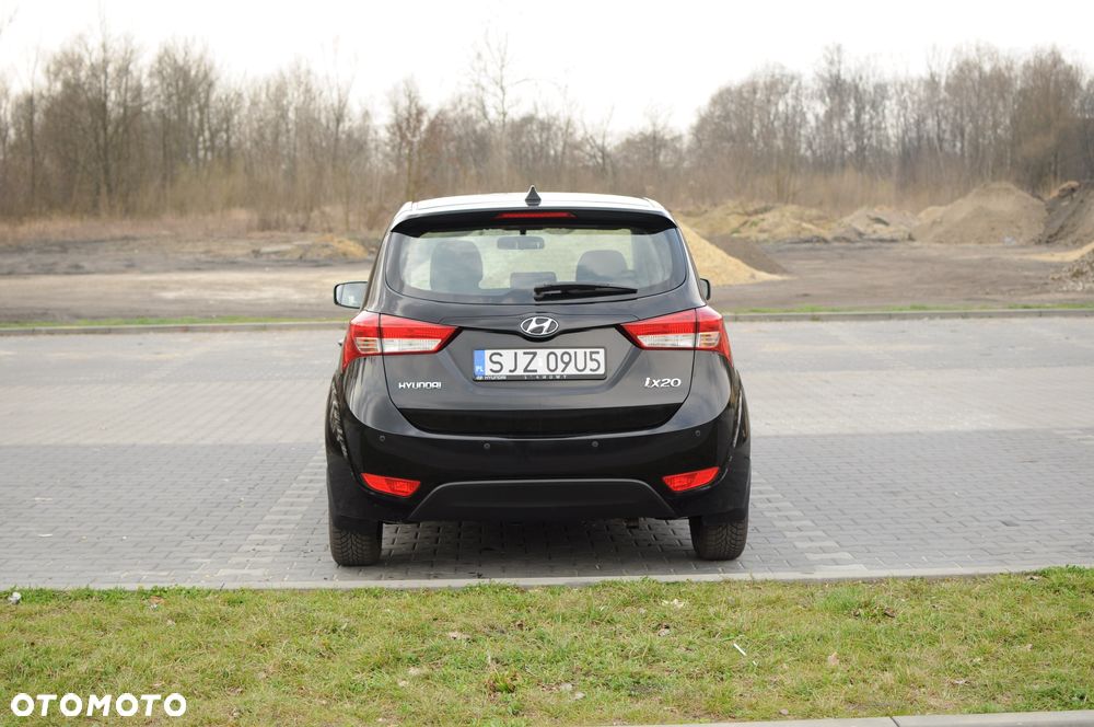 Hyundai ix20 - 3