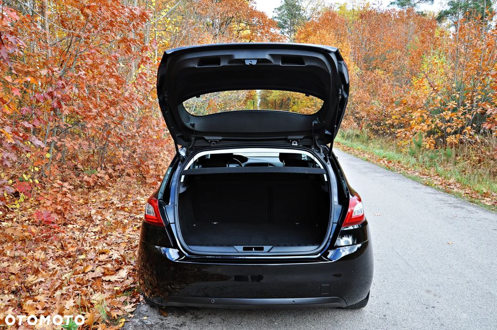 Peugeot 308 1.6 THP Active - 31