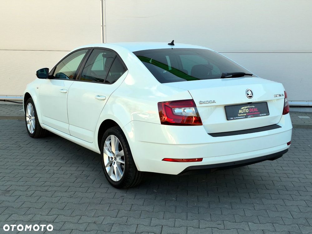 Skoda Octavia - 13