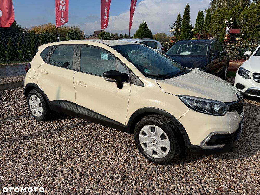 Renault Captur - 32
