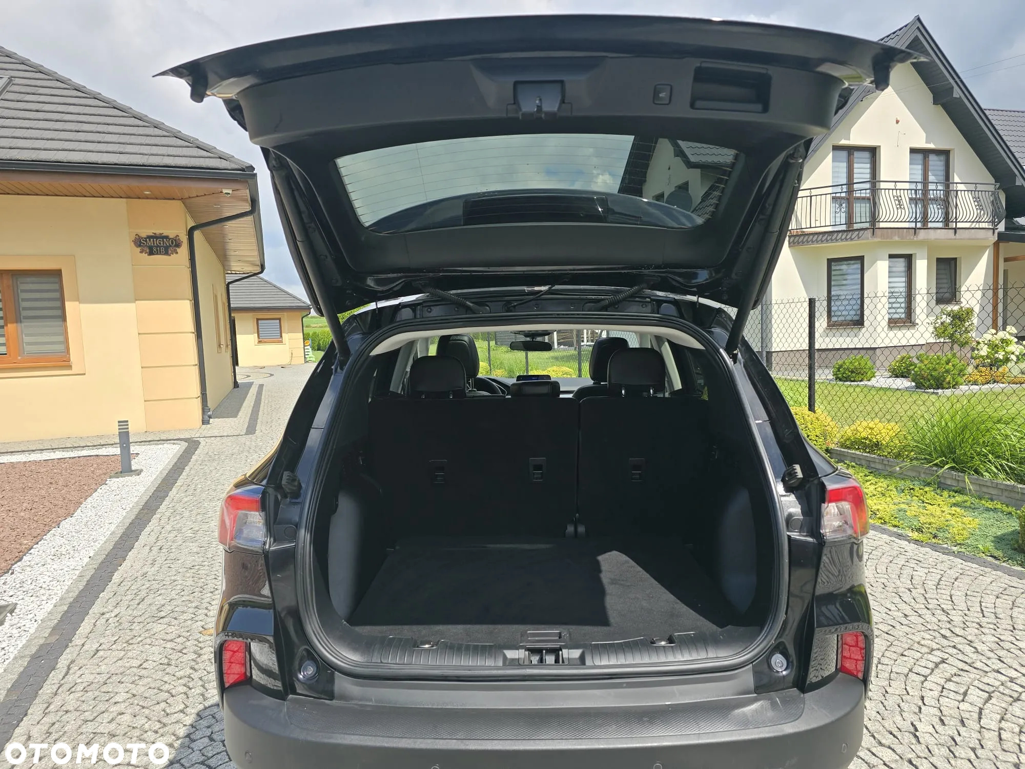 Ford Kuga - 25