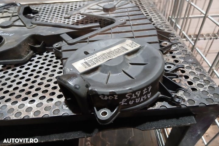 Capac distributie mijloc 2280999 897376243 2280999 897376243 Opel Ast - 2