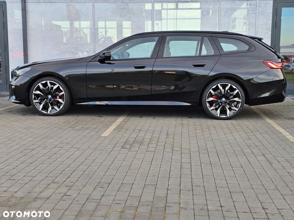 BMW Seria 5 520d xDrive mHEV - 3