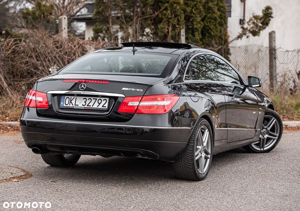 Mercedes-Benz Klasa E 250 CGI BlueEFFICIENCY Automatik Avantgarde - 8