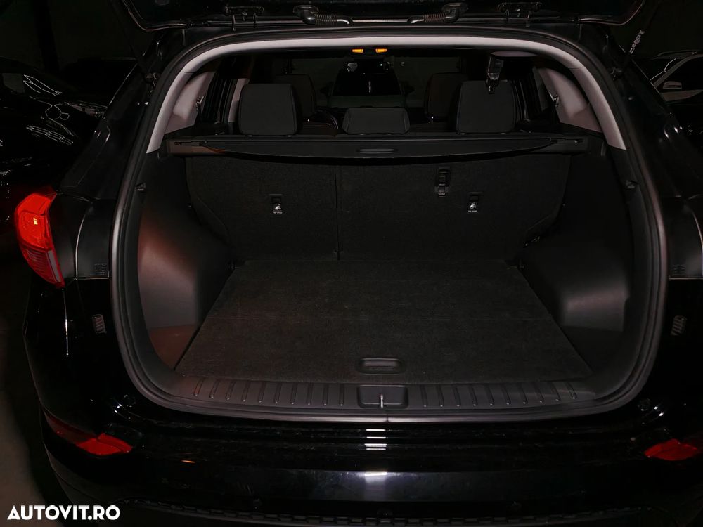 Hyundai Tucson blue 1.7 CRDi 2WD Classic - 36