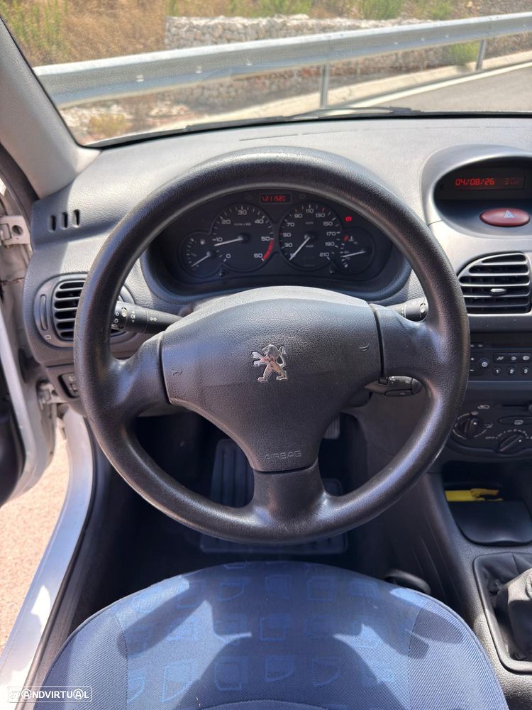 Peugeot 206 1.4 HDi XR - 12