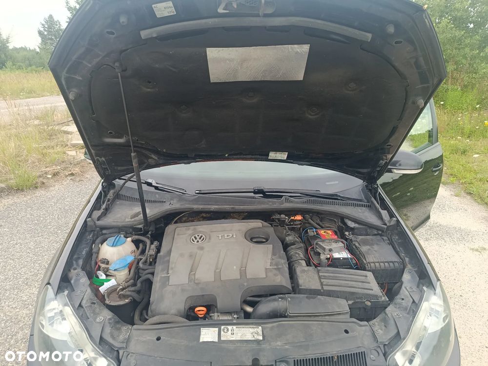 Volkswagen Golf 1.6 TDI Trendline - 11