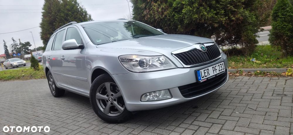 Skoda Octavia 1.6 TDI DPF Ambiente - 21