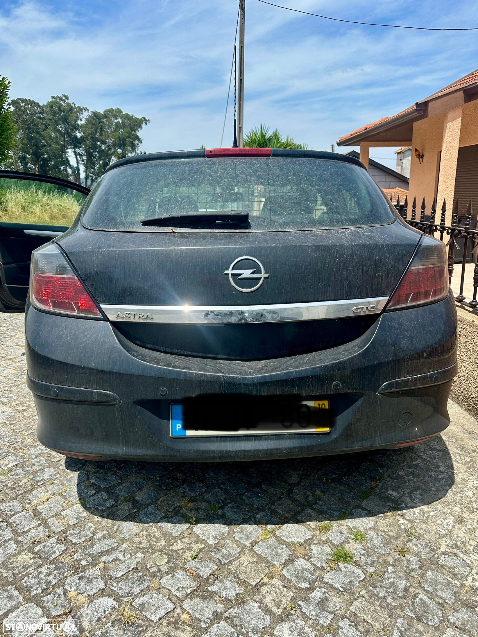 Opel Astra GTC 1.3 CDTi - 2