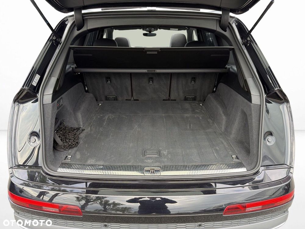 Audi Q7 - 10