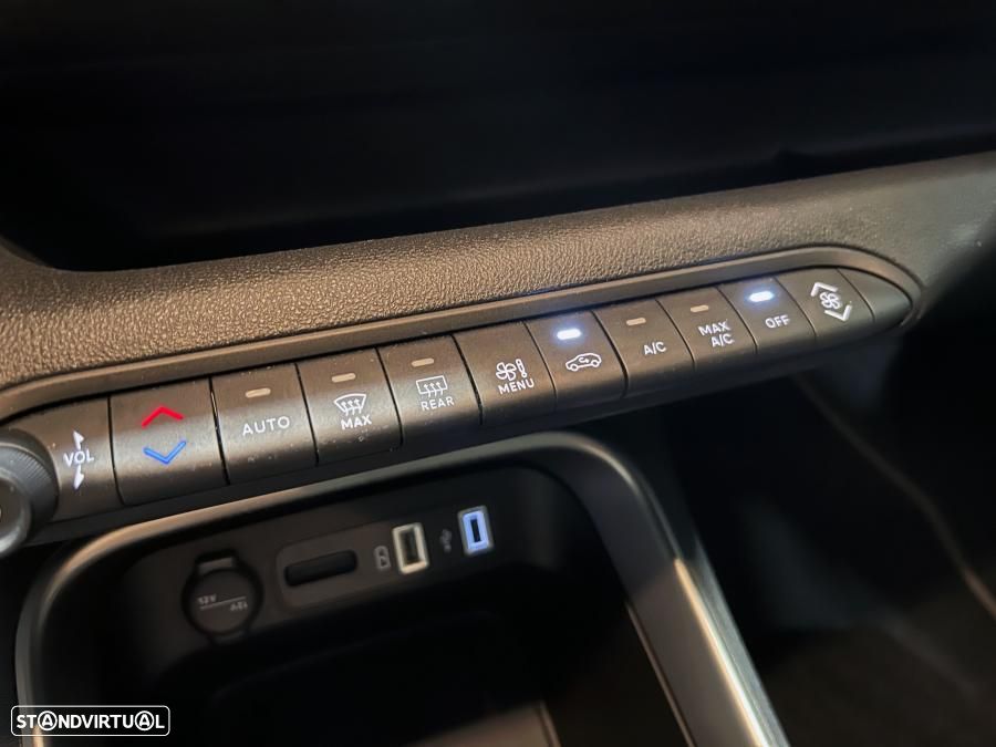 Jeep Avenger 1.2 GSE T3 Altitude - 17