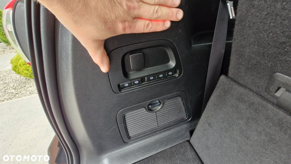Ford S-Max 1.5 Eco Boost Start-Stopp TITANIUM - 14