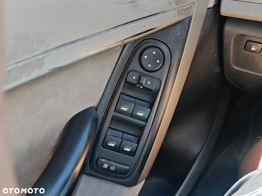 Citroën C4 Picasso 1.6 HDi FAP EGS6 Provence - 20