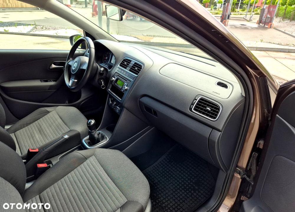 Volkswagen Polo 1.4 16V Comfortline Optimum - 22