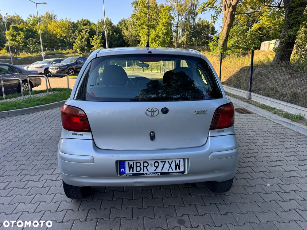 Toyota Yaris 1.3 VVT-i Travel - 8