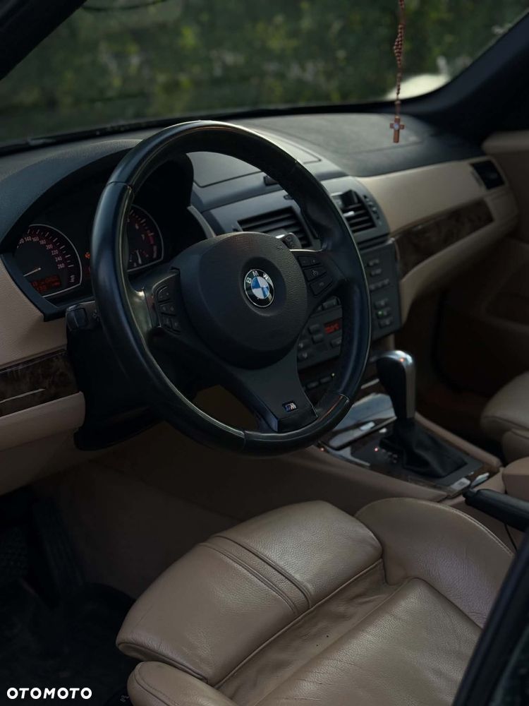 BMW X3 3.0si - 4