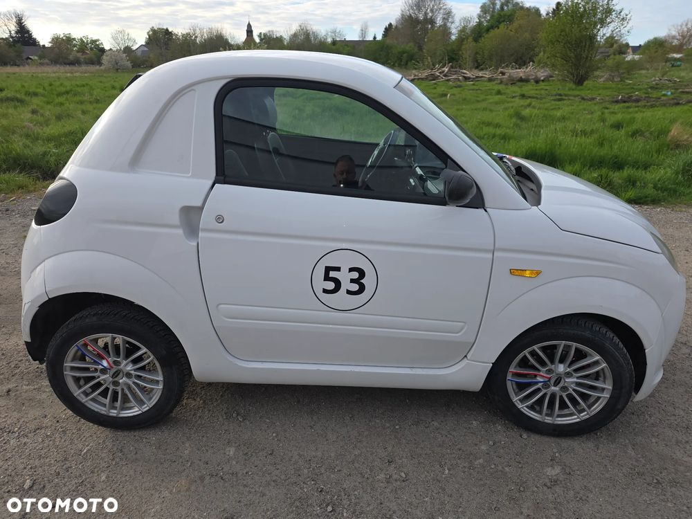 Microcar DUE First - 3