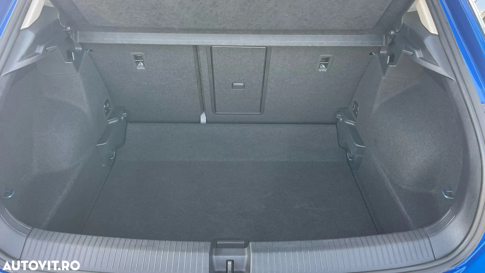 Volkswagen T-ROC 1.5 TSI DSG Design - 12