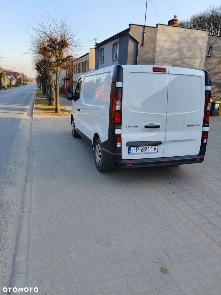 Renault Trafic - 6
