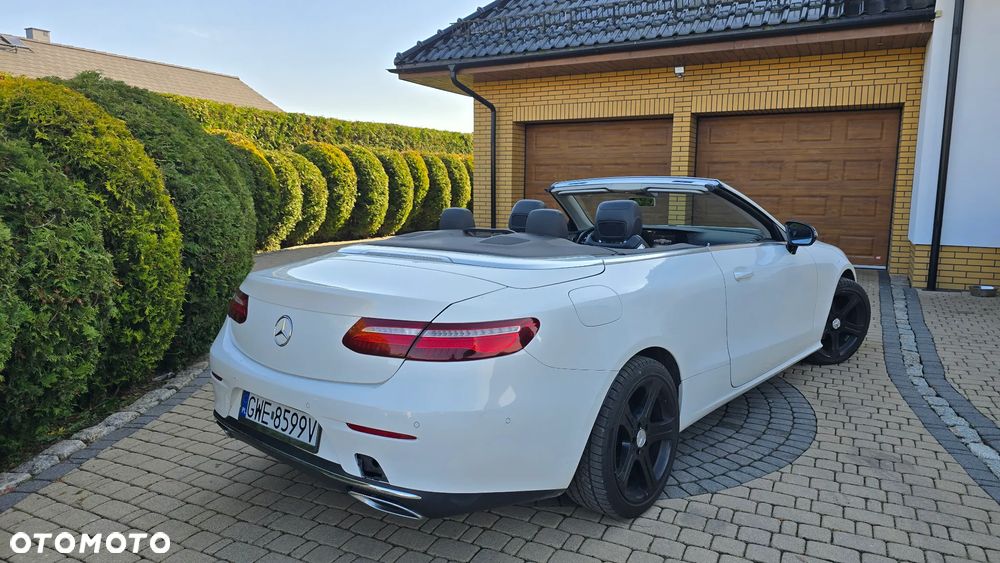 Mercedes-Benz Klasa E 200 Kabriolet 9G-TRONIC - 4